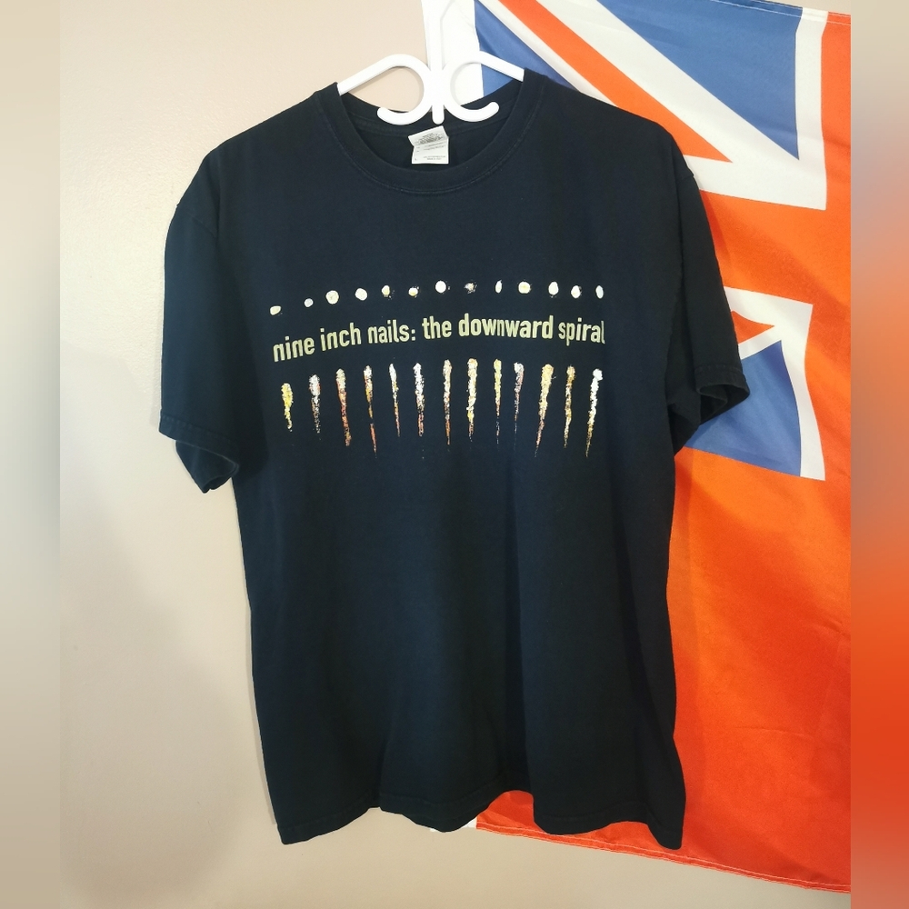 The Downward Spiral Tee L
